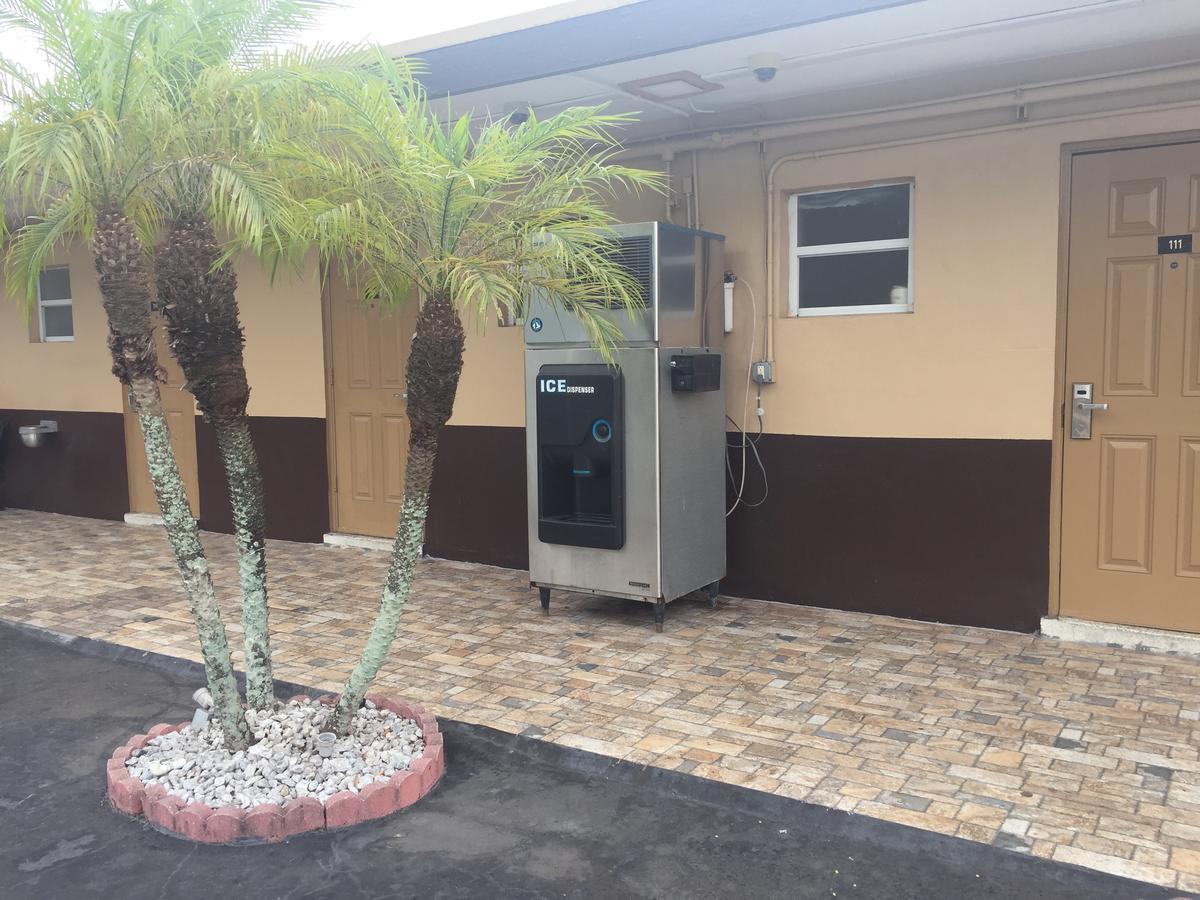 Fort Myers Inn Exterior photo
